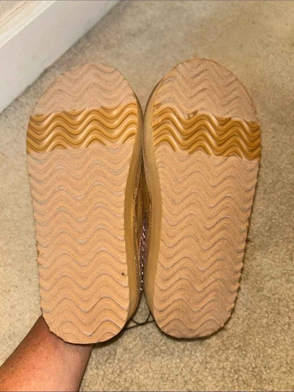 NWOT Jessica Simpson Girl's Microsuede Clog 1